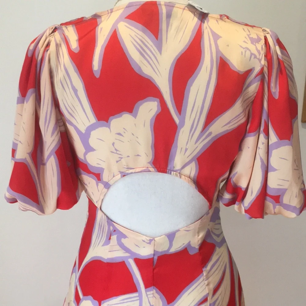 ๐ TOPSHOP Puff Sleeve Cutout Back Large Floral Satin Mini Dress 4 Red/Cream - Picture 8 of 15